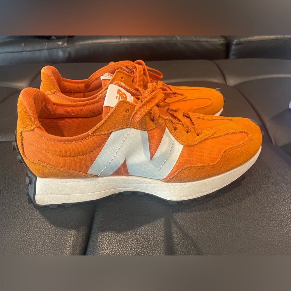 Mens New Balance 327 shoes